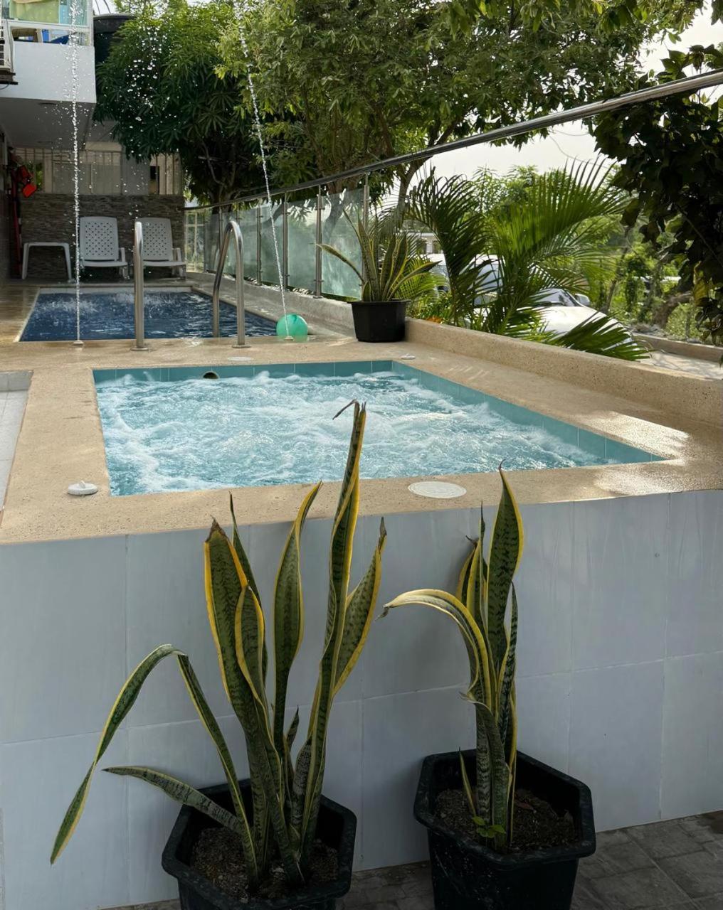 Apartahotel Eden Covenas Bagian luar foto